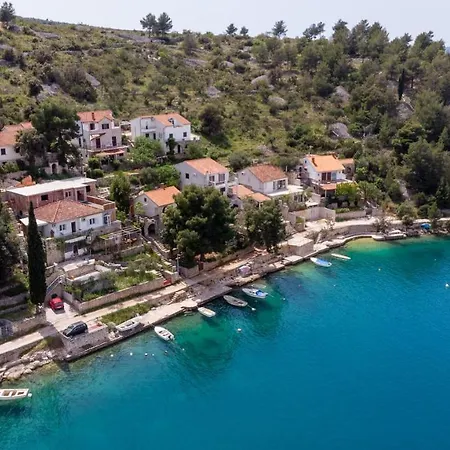 Apartament By The Sea Bobovisca Na Moru, Brac - 5682 Ložišće